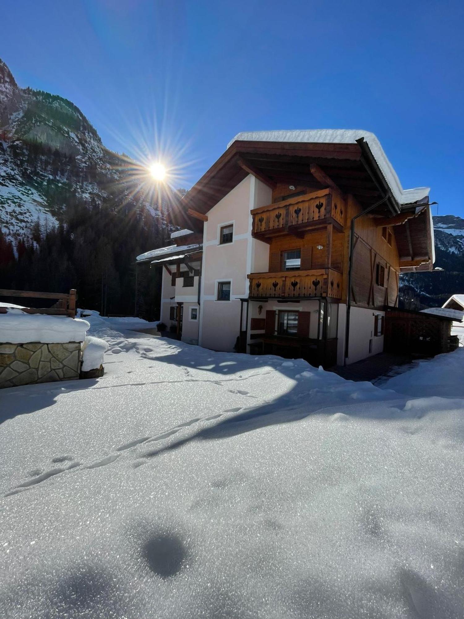 Cesa Mandi E Miky Apartamento Canazei Exterior foto